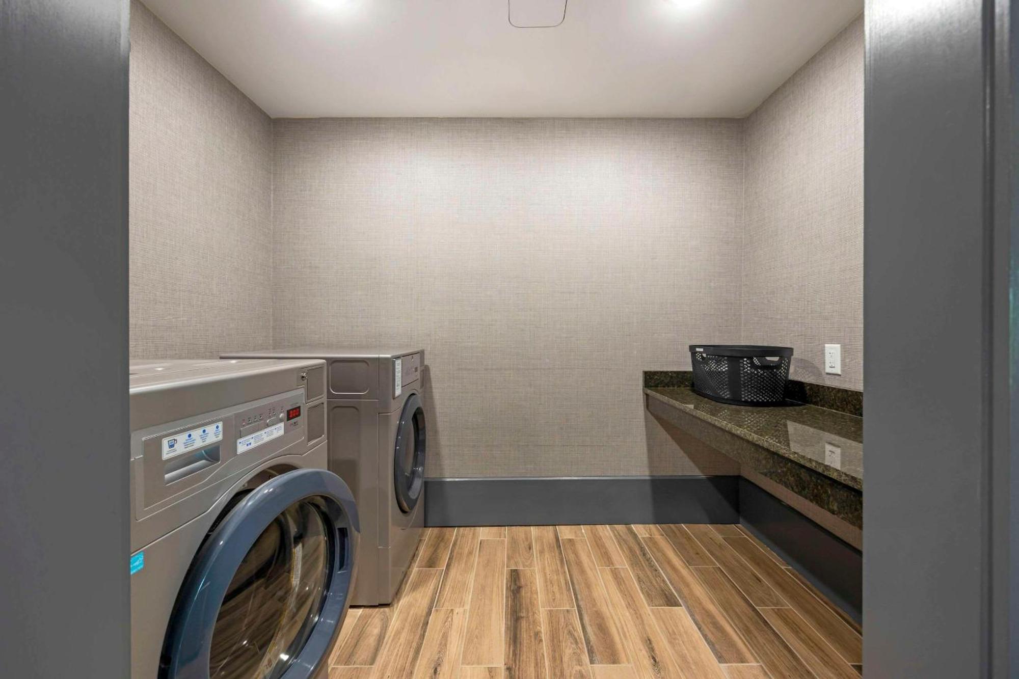 Comfort Inn & Suites Gallatin - Nashville Metro Zewnętrze zdjęcie